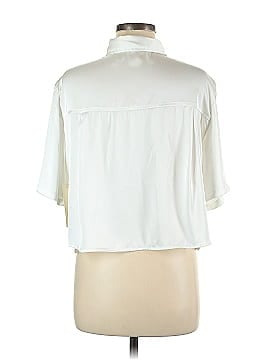 RD Style Short Sleeve Blouse (view 2)