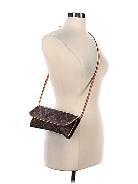 Louis Vuitton Monogram Canvas Pochette Twin GM Crossbody Bag (view 2)