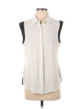 Romeo & Juliet Couture Sleeveless Button-Down Shirt (view 1)