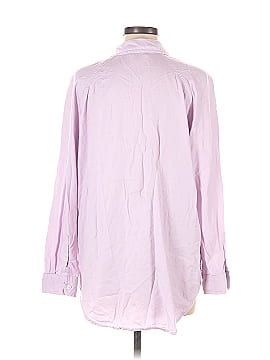 Universal Thread Long Sleeve Button-Down Shirt (view 2)