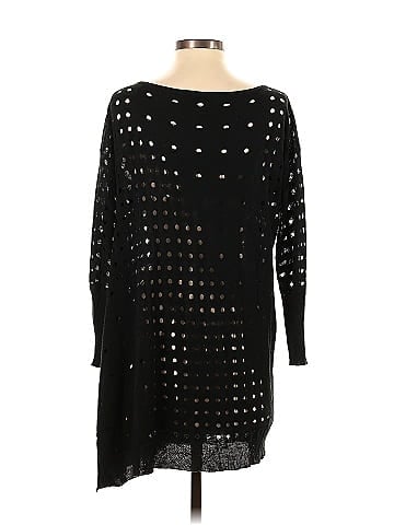 The Cue by Cher Qu Pullover Sweater (view 2)