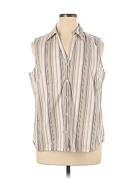SJB St. Active by St. Johns Bay Sleeveless Button-Down Shirt (view 1)