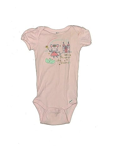 Gerber Short Sleeve Onesie (view 1)