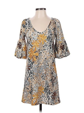 Isle Apparel Casual Dress (view 1)