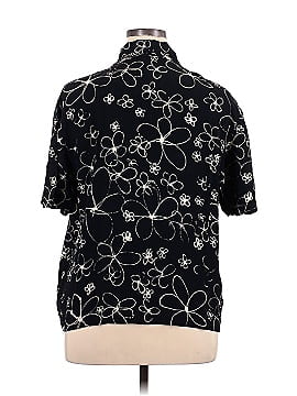 Chico's Design Short Sleeve Button-Down Shirt (view 2)