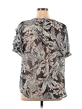 Status by Chenault Short Sleeve Blouse (view 2)