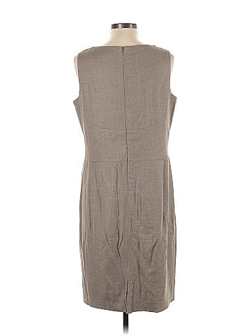 Hilton Hollis Casual Dress (view 2)