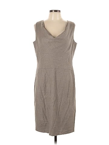 Hilton Hollis Casual Dress (view 1)