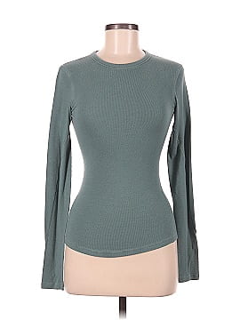 Lululemon Athletica Long Sleeve T-Shirt (view 1)