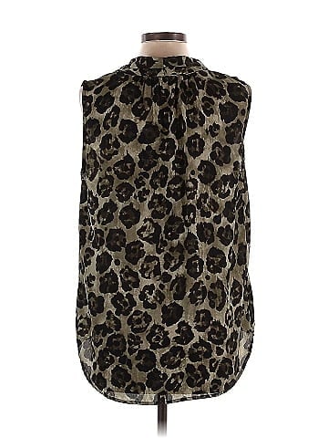 Olivia Graye Sleeveless Blouse (view 2)