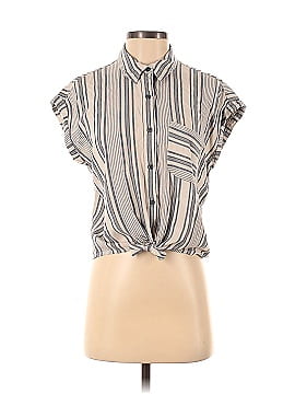 Jessica Simpson Short Sleeve Button-Down Shirt (view 1)