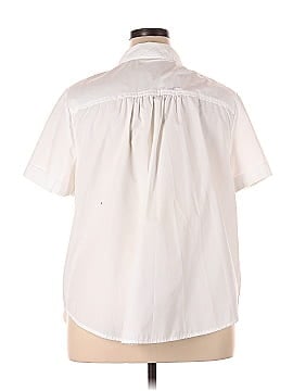 Roaman's Short Sleeve Button-Down Shirt (view 2)