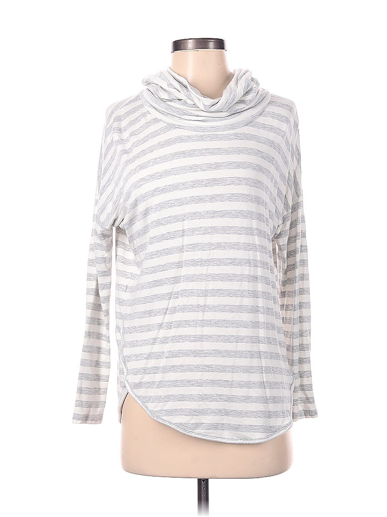 Pre-owned Lou & Grey Pullover Hoodie In Silver