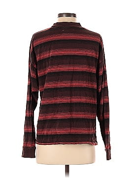 Urban Outfitters Long Sleeve T-Shirt (view 2)