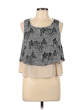 Casual Couture by Green Envelope Sleeveless Blouse (view 1)