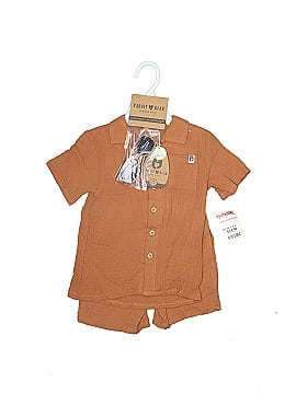 Rabbit Bear Short Sleeve Outfit (view 1)