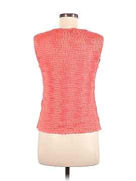 Le Pleat Sleeveless Top (view 2)