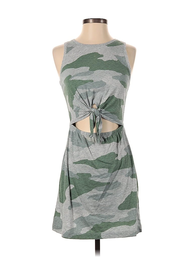 Pre-owned Aerie Casual Dress In Gray