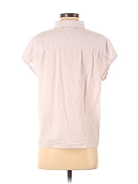 Xirena Short Sleeve Button-Down Shirt (view 2)