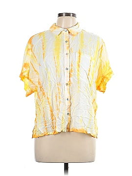 Kut from the Kloth Short Sleeve Button-Down Shirt (view 1)