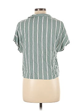 Primark Short Sleeve Button-Down Shirt (view 2)