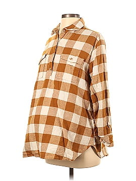 Old Navy - Maternity 3/4 Sleeve Button-Down Shirt (view 1)