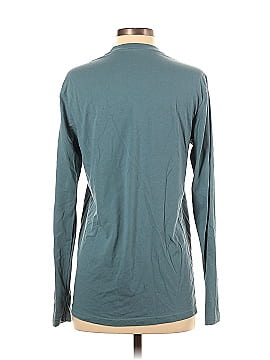 The Classic Long Sleeve T-Shirt (view 2)