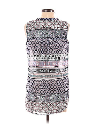 Hannah Sleeveless Blouse (view 2)