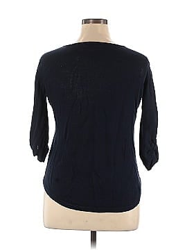 Oxford 3/4 Sleeve Top (view 2)