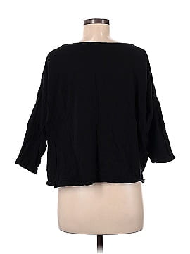 Vince. 3/4 Sleeve Top (view 2)
