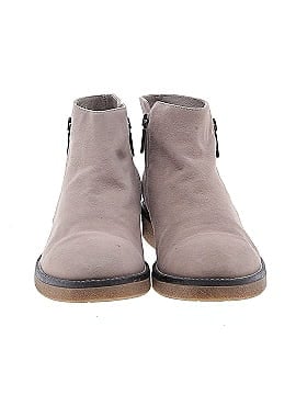 Italeau Ankle Boots (view 2)