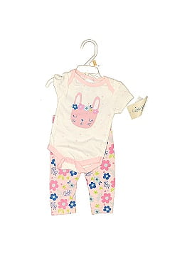 Cutie Pie Short Sleeve Outfit (view 1)