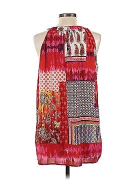 Weekend Suzanne Betro Sleeveless Blouse (view 2)