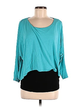 The Pyramid Collection Long Sleeve Blouse (view 1)