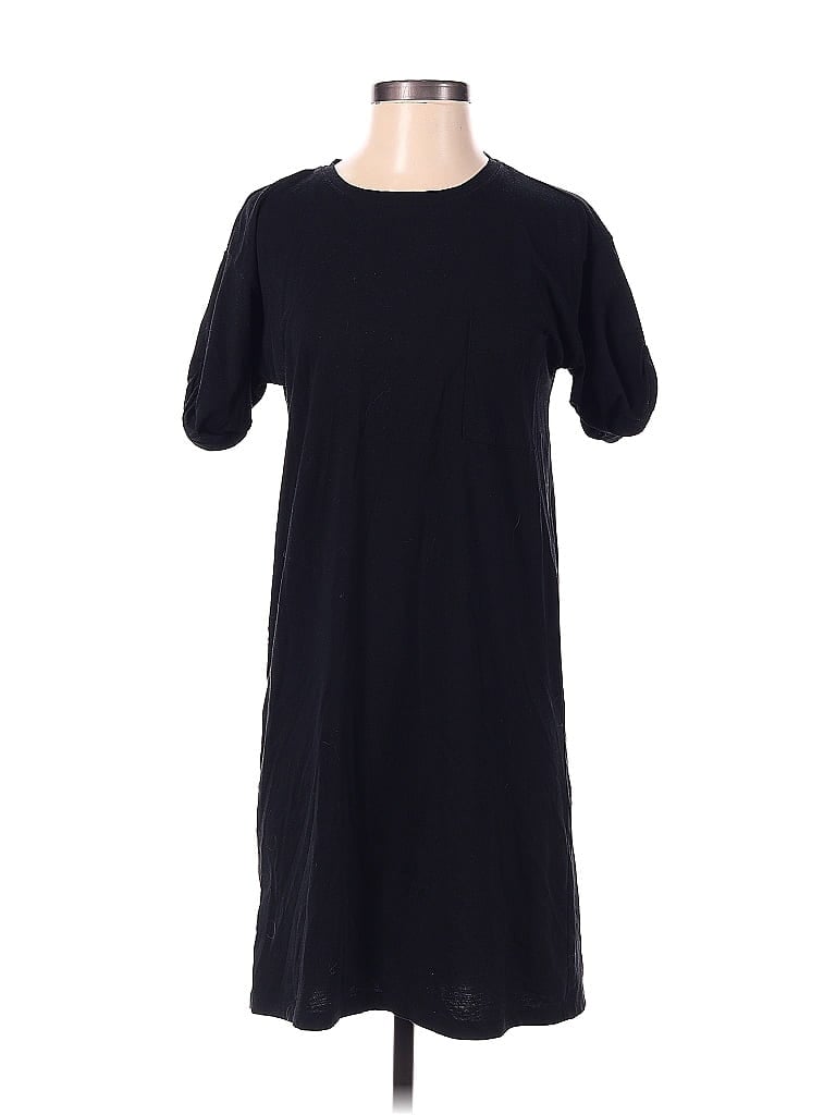Click to view more detailed imagery on our partner's website Pre-owned Eddie Bauer Casual Dress In Black