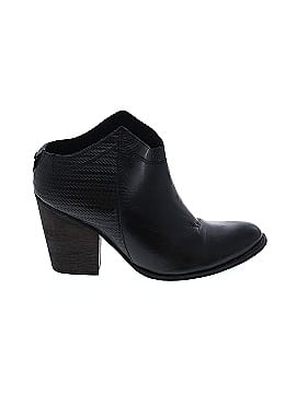 Kaanas Ankle Boots (view 1)