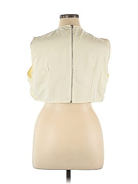 PrettyLittleThing Sleeveless Blouse (view 2)