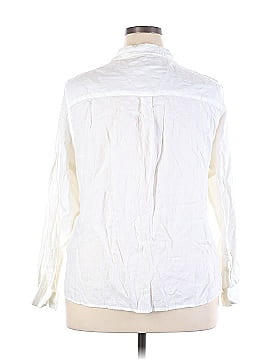 the essential collection by Anthropologie Long Sleeve Button-Down Shirt (view 2)