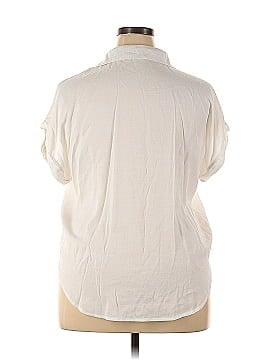 Shein Sleeveless Button-Down Shirt (view 2)