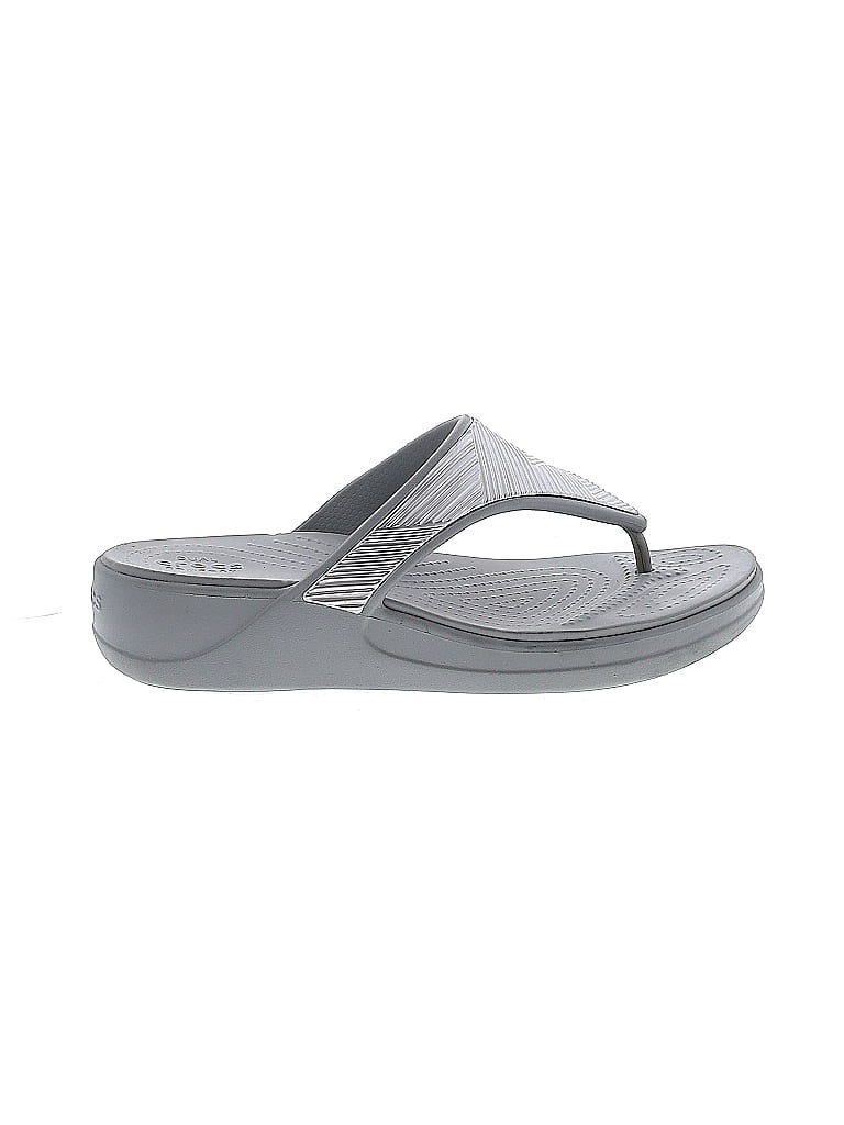 Crocs Gray Sandals Size 9 - photo 1