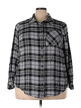 Torrid Long Sleeve Button-Down Shirt (view 1)