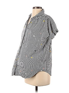 A Pea in the Pod Short Sleeve Button-Down Shirt (view 1)