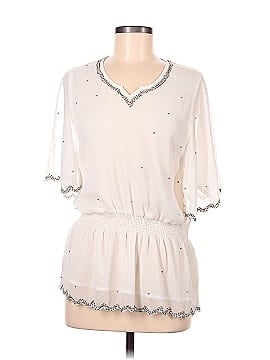 Romeo & Juliet Couture Short Sleeve Blouse (view 1)