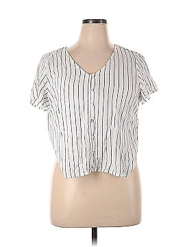 Roxy Short Sleeve Button-Down Shirt (view 1)