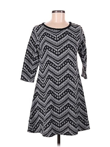 Chris & Carol Casual Dress (view 1)