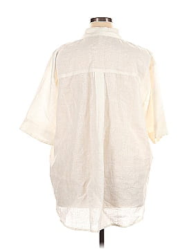 Laude the Label Short Sleeve Button-Down Shirt (view 2)