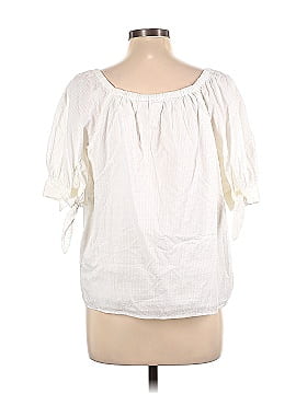 Lauren Conrad Short Sleeve Button-Down Shirt (view 2)