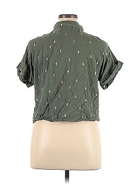 Solitaire Short Sleeve Button-Down Shirt (view 2)
