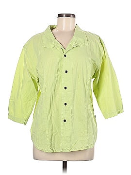 Ezze Wear Outdoors 3/4 Sleeve Button-Down Shirt (view 1)