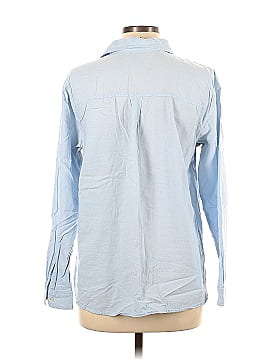 Old Navy Long Sleeve Button-Down Shirt (view 2)